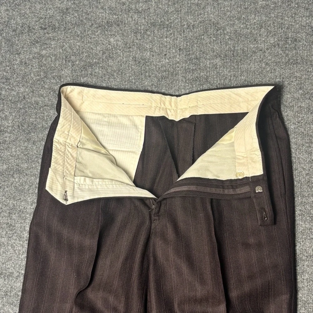 Emanuel Ungaro Uomo Brown Pinstripe Virgin‎ Wool Blazer Saks Fifth Avenue 42L IT